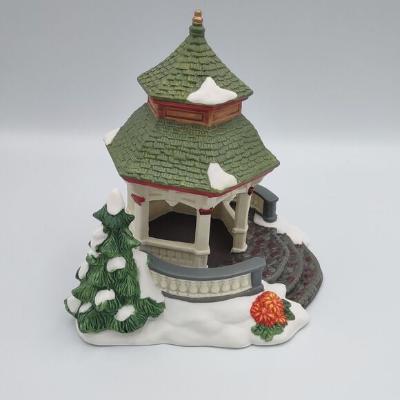 1998 Christmas Village Dickens Collectables Accessories Gazebo 429-2041 - Picture 9 of 10